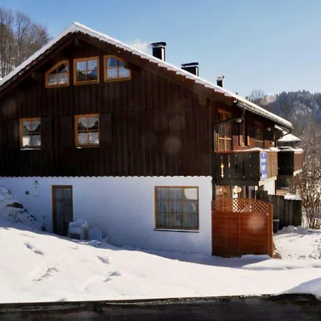 Haushaelfte-alpenrose * Missen-Wilhams
