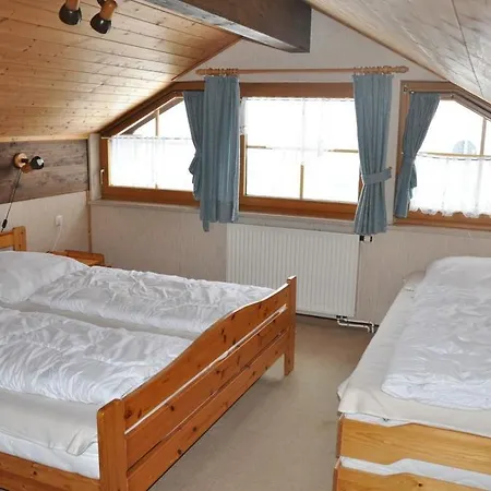Haushaelfte-alpenrose Tatil Evi